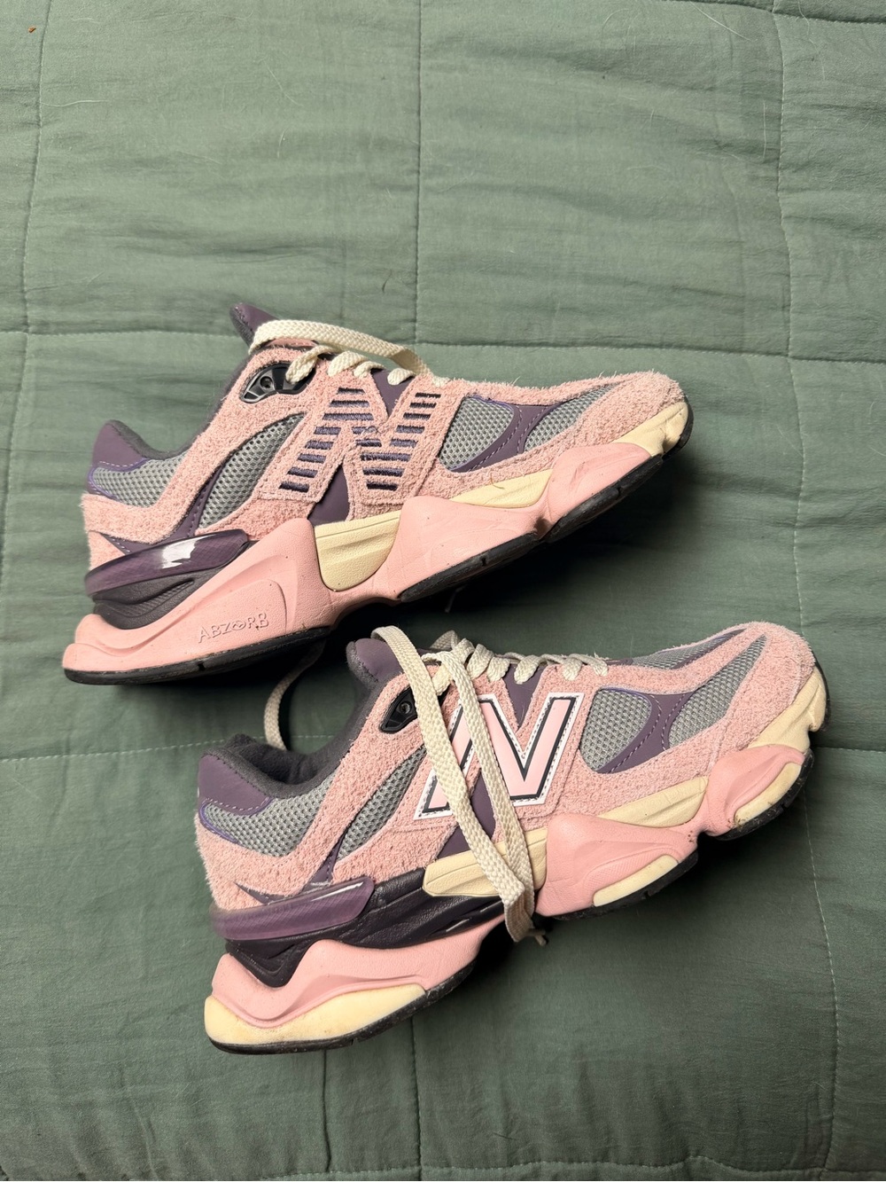 New Balance Women's Pink, Purple & Gray Athletic Sneakers